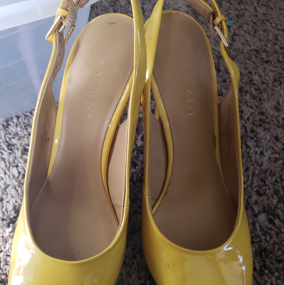 Heels - Picture 5 of 10